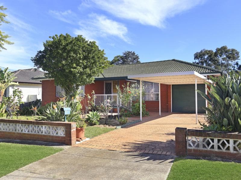 1/99-111																										Karimbla Road
														
								Miranda, NSW 2228, Panania - Thumbnail 2