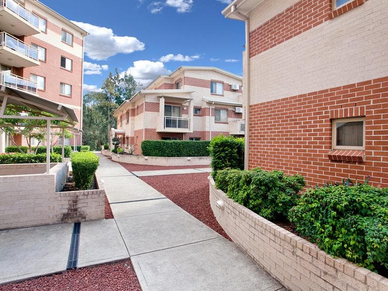 34/2 Wentworth Ave, Toongabbie, Toongabbie - Image 1