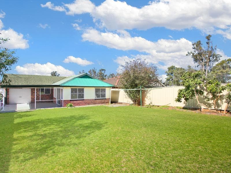 1/99-111																										Karimbla Road
														
								Miranda, NSW 2228, Hebersham - Thumbnail 5