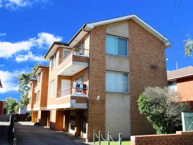 6/30 Park Street, Campsie, Campsie - Image 1