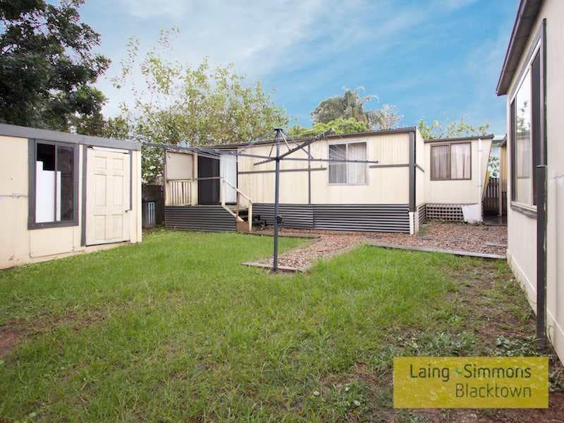1/2-4																										Heather Street
														
								Port Macquarie, NSW 2444, Whalan - Thumbnail 7
