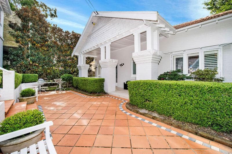 1/99-111																										Karimbla Road
														
								Miranda, NSW 2228, Bellevue Hill - Thumbnail 4