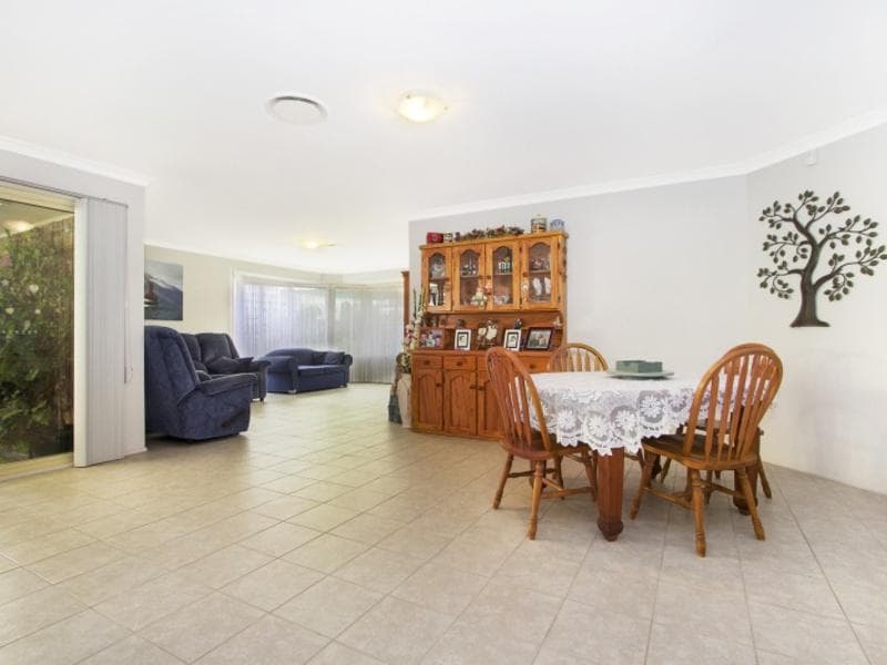 34 Sapphire Circuit, Quakers Hill, Quakers Hill - Thumbnail 4