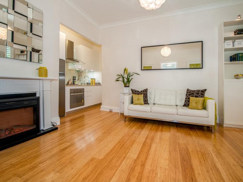 4a/98 Carlton Cresent, Summer Hill, Summer Hill - Image 1