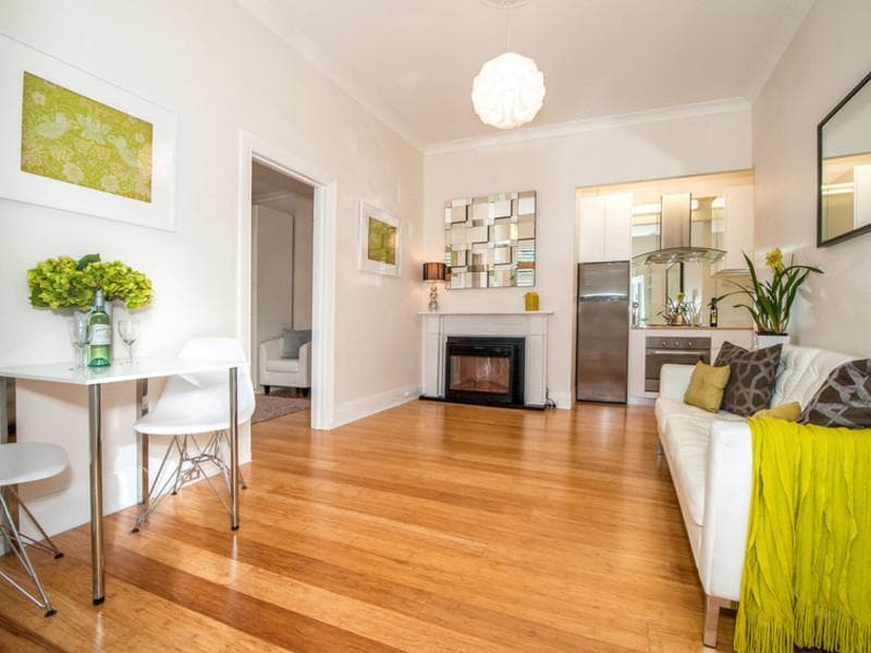 4a/98 Carlton Cresent, Summer Hill, Summer Hill - Thumbnail 2