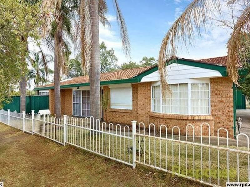7/31																										Seaview Avenue
														
								Newport, NSW 2106, Hebersham - Image 1