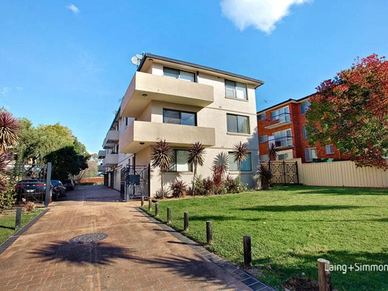 3/2 Calliope Street, Guildford, Guildford - Thumbnail 2
