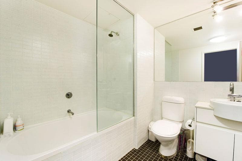 7/31																										Seaview Avenue
														
								Newport, NSW 2106, Waterloo - Thumbnail 8