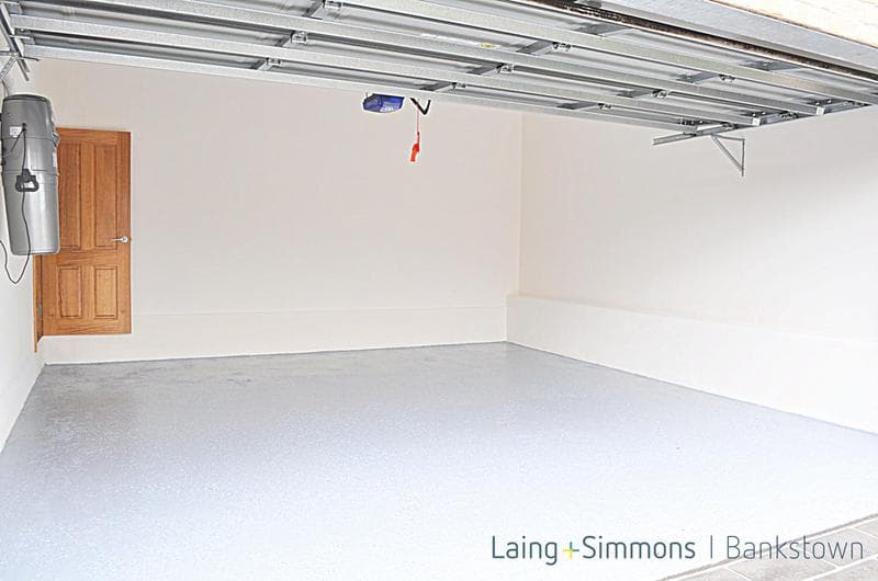 7/31																										Seaview Avenue
														
								Newport, NSW 2106, Panania - Thumbnail 8