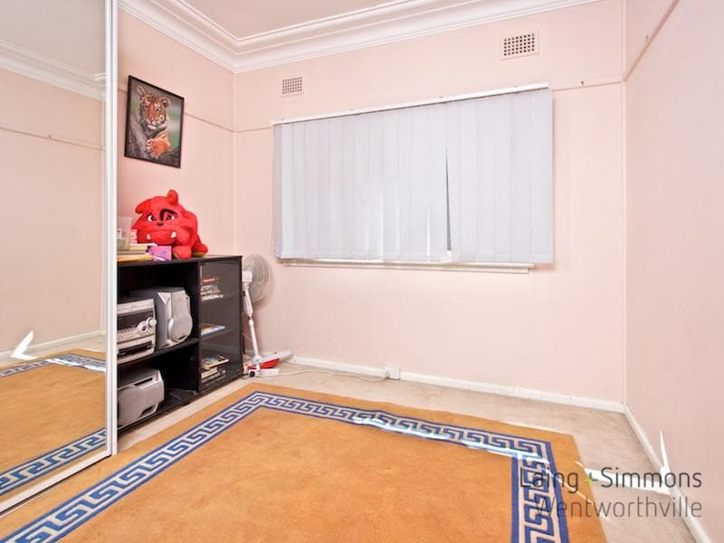 1/2-4																										Heather Street
														
								Port Macquarie, NSW 2444, Wentworthville - Thumbnail 5