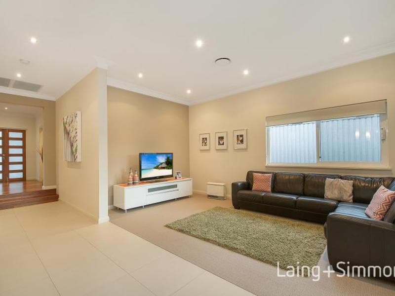 12 Killaloe Avenue, Pennant Hills, Pennant Hills - Thumbnail 2