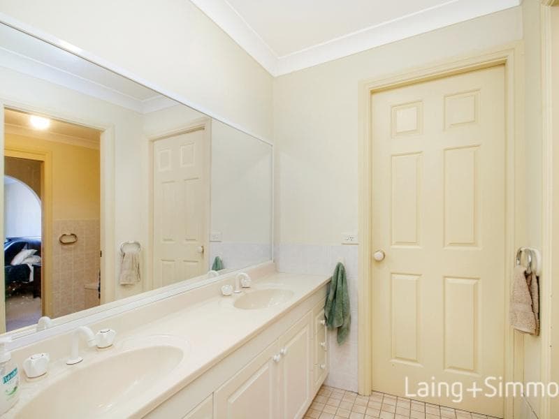 5 Capricorn Road, Kings Langley, Kings Langley - Thumbnail 5
