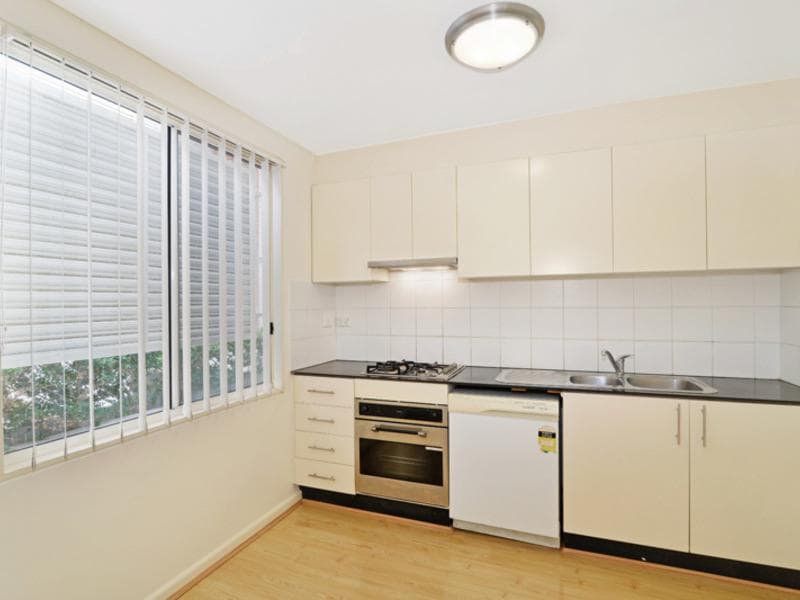 6/39-43 Riverside Crescent, Marrickville, Marrickville - Thumbnail 3