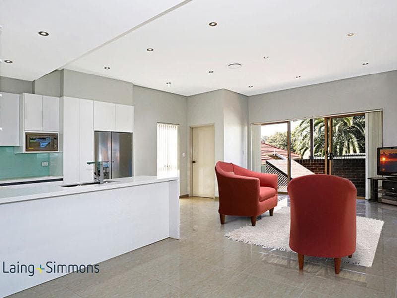 126 Kiora Rd, Miranda, Miranda - Thumbnail 2