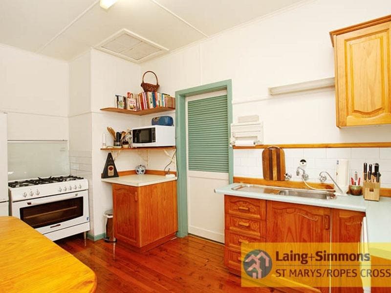 1/2-4																										Heather Street
														
								Port Macquarie, NSW 2444, St Marys - Thumbnail 6