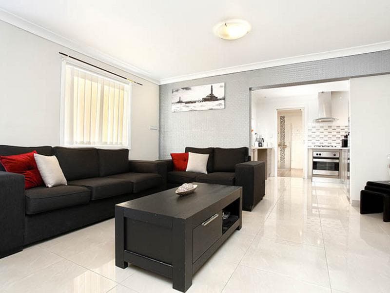 7/31																										Seaview Avenue
														
								Newport, NSW 2106, Guildford - Thumbnail 2