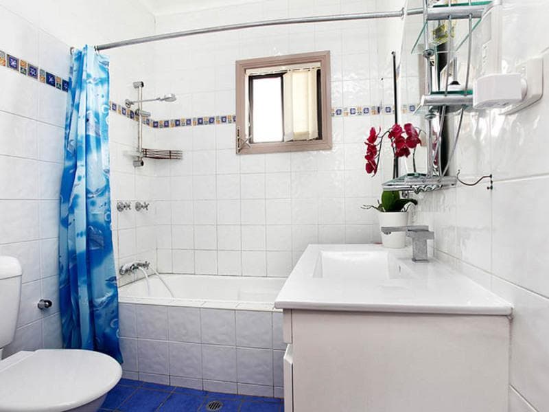 7/31																										Seaview Avenue
														
								Newport, NSW 2106, Guildford - Thumbnail 5