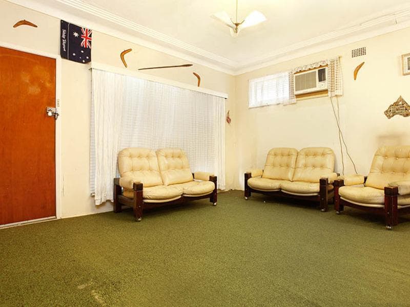 7/31																										Seaview Avenue
														
								Newport, NSW 2106, Guildford - Thumbnail 2
