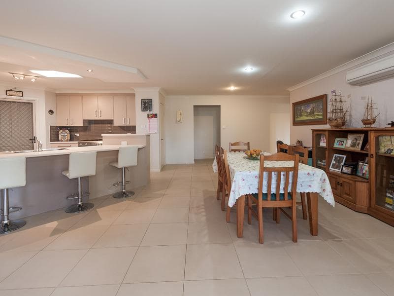 13 Lyrebird Place, Port Macquarie, Port Macquarie - Thumbnail 4