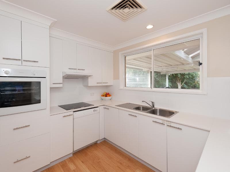 7/31																										Seaview Avenue
														
								Newport, NSW 2106, Port Macquarie - Thumbnail 4