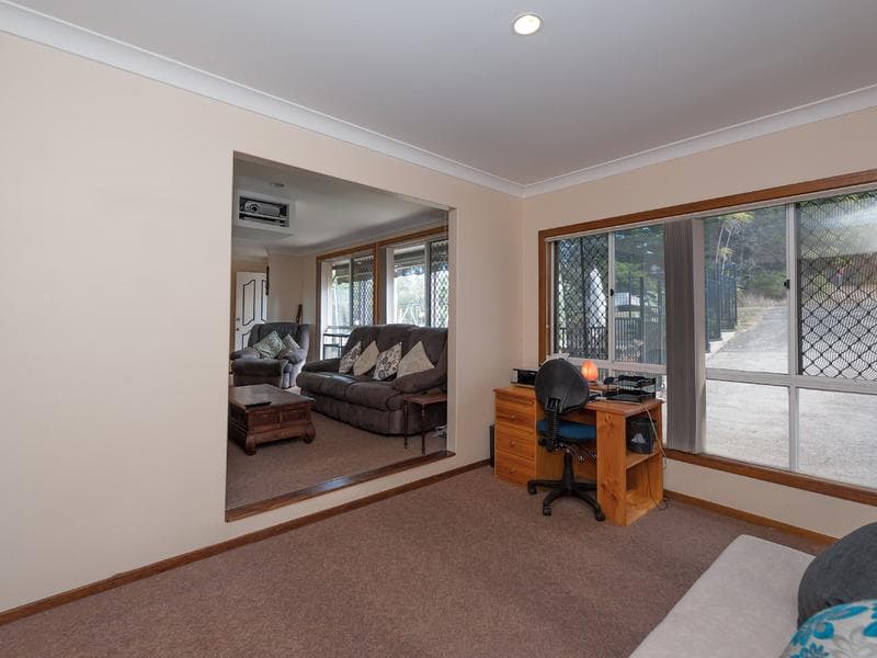 5/2a																										Toorak Court
														
								Port Macquarie, NSW 2444, Port Macquarie - Thumbnail 8