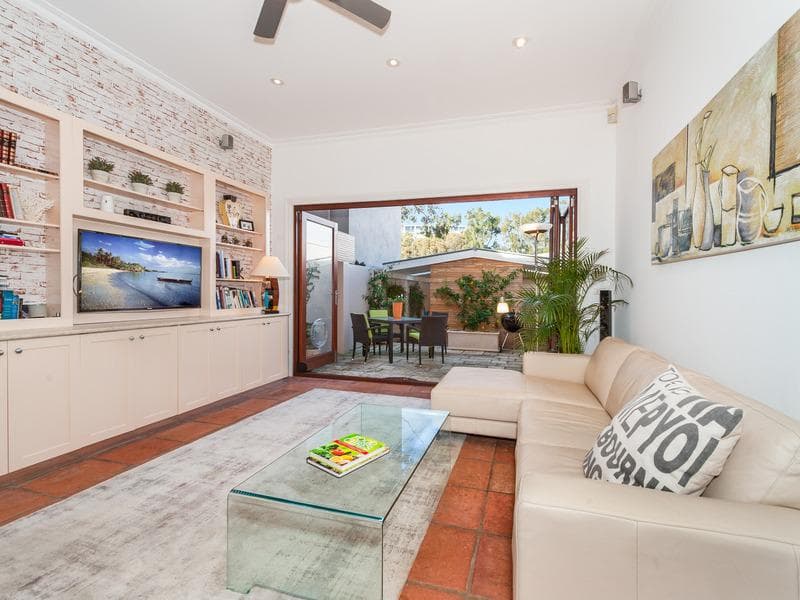2/11-11A																										Ellis Street
														
								Merrylands, NSW 2160, Woollahra - Thumbnail 6
