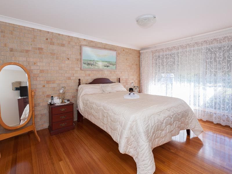 7/31																										Seaview Avenue
														
								Newport, NSW 2106, Port Macquarie - Thumbnail 7