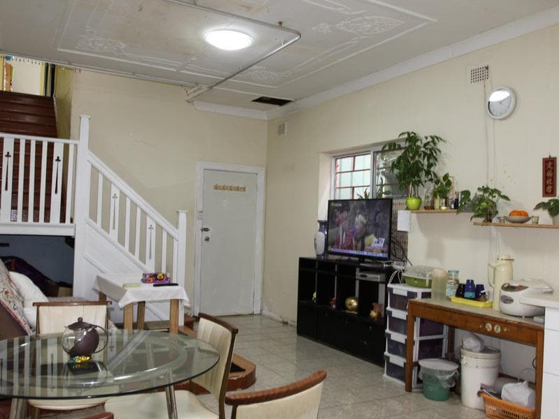 2/11-11A																										Ellis Street
														
								Merrylands, NSW 2160, Belmore - Thumbnail 3