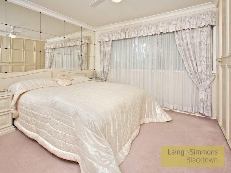 7/31																										Seaview Avenue
														
								Newport, NSW 2106, Blacktown - Thumbnail 6
