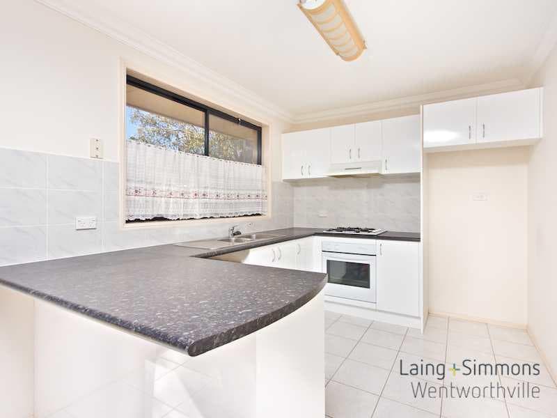 53a Burrabogee Rd, Toongabbie, Toongabbie - Thumbnail 2