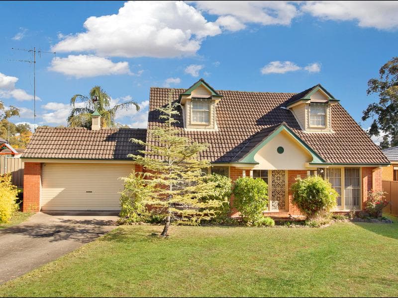 15 Reading Ave, Kings Langley, Kings Langley - Image 1