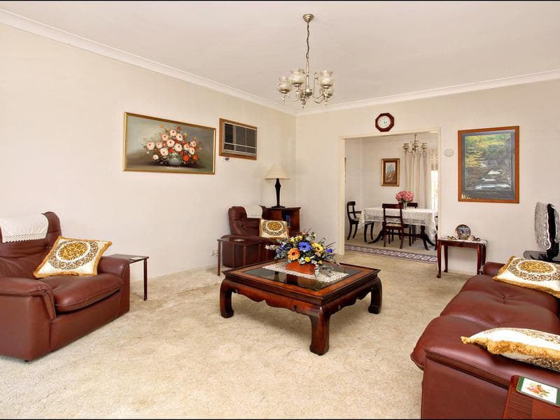 15 Reading Ave, Kings Langley, Kings Langley - Thumbnail 3