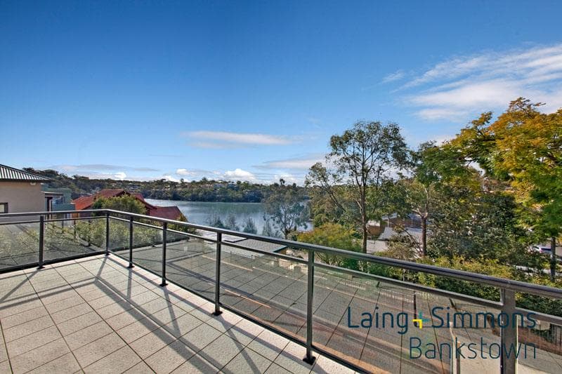 5/2a																										Toorak Court
														
								Port Macquarie, NSW 2444, Oatley - Thumbnail 2