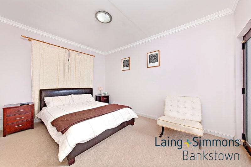 5/2a																										Toorak Court
														
								Port Macquarie, NSW 2444, Oatley - Thumbnail 8