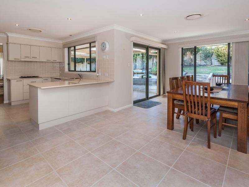 7/31																										Seaview Avenue
														
								Newport, NSW 2106, Port Macquarie - Thumbnail 3