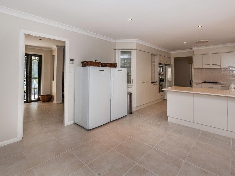 7/31																										Seaview Avenue
														
								Newport, NSW 2106, Port Macquarie - Thumbnail 4