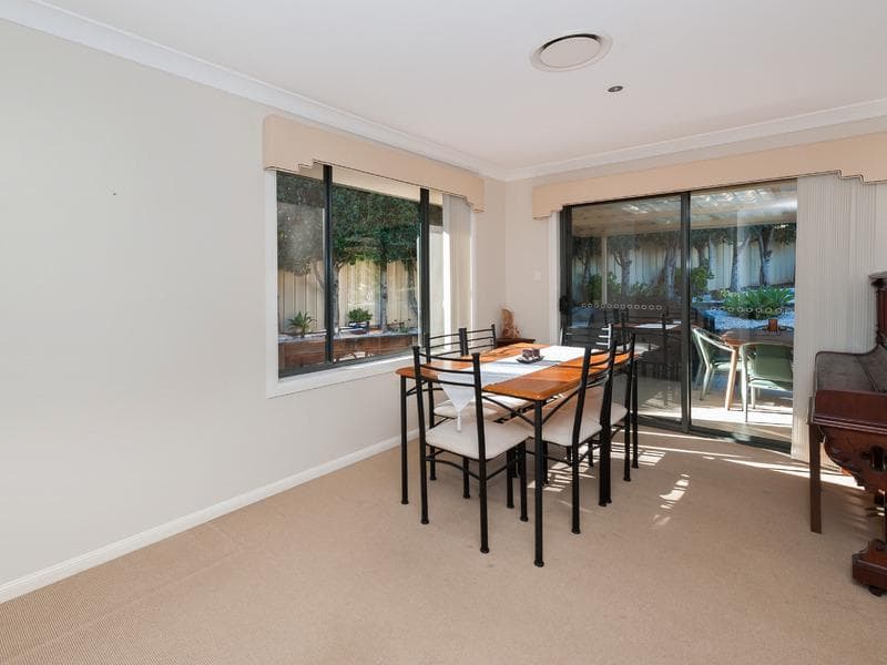 7/31																										Seaview Avenue
														
								Newport, NSW 2106, Port Macquarie - Thumbnail 5