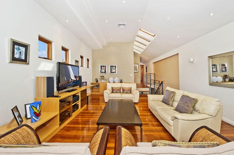 16 Salisbury Road, Rose Bay, Rose Bay - Thumbnail 3