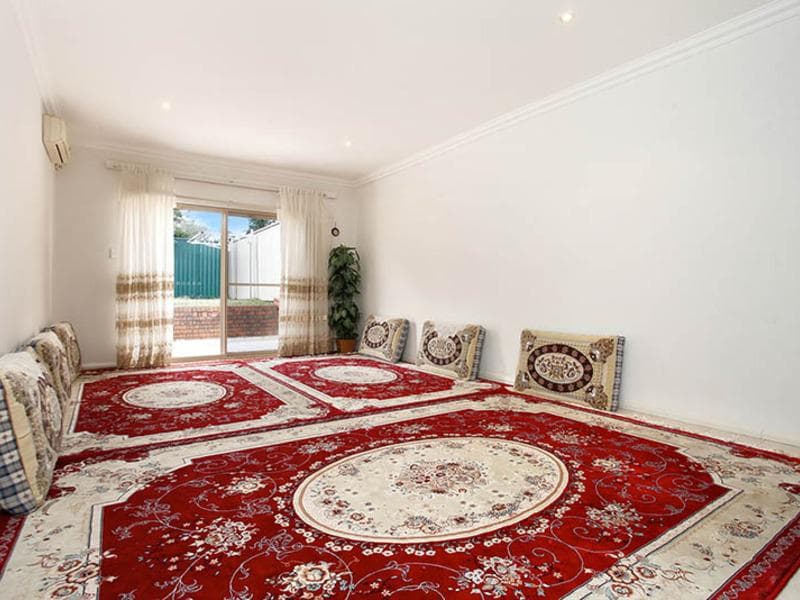 27a Centenary Road, Merrylands, Merrylands - Thumbnail 2