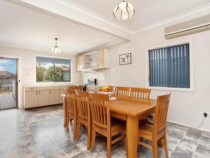 2/11-11A																										Ellis Street
														
								Merrylands, NSW 2160, Merrylands - Thumbnail 3
