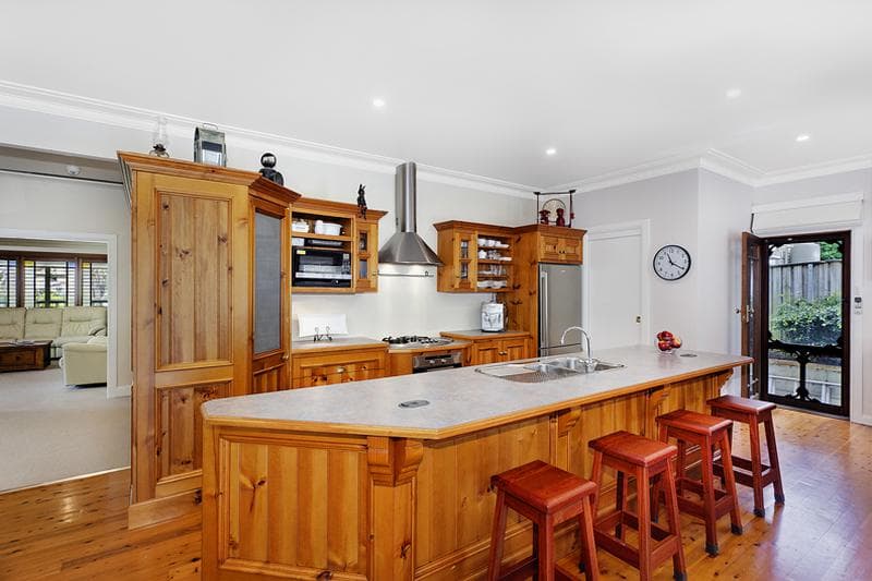 17 Georgina Avenue, Elanora Heights, Elanora Heights - Thumbnail 5