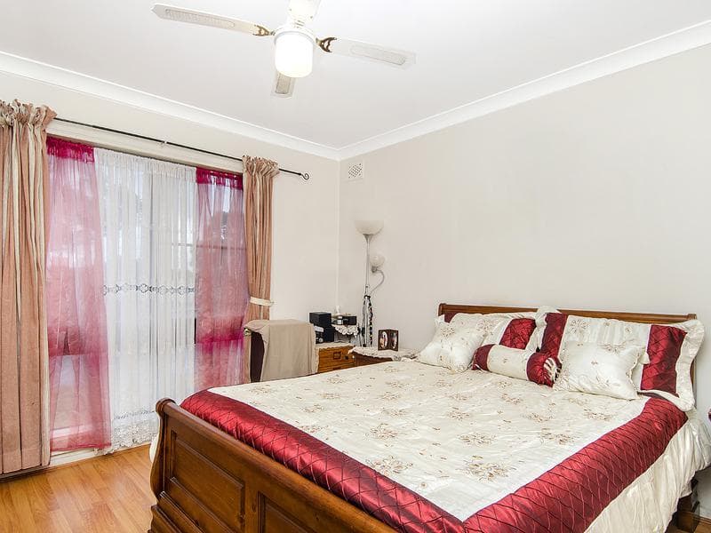5/2a																										Toorak Court
														
								Port Macquarie, NSW 2444, Blacktown - Thumbnail 7