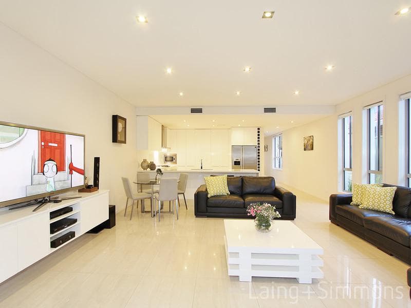 5/2a																										Toorak Court
														
								Port Macquarie, NSW 2444, Toongabbie - Thumbnail 3
