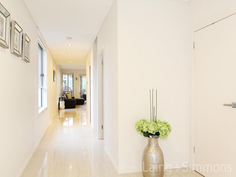 5/2a																										Toorak Court
														
								Port Macquarie, NSW 2444, Toongabbie - Thumbnail 6
