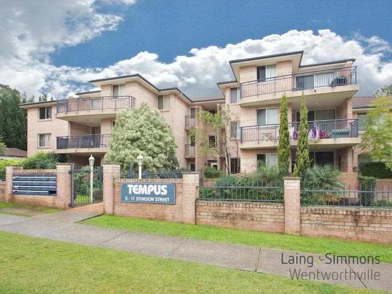 6/5 Stimson Street, Guildford, Guildford - Image 1