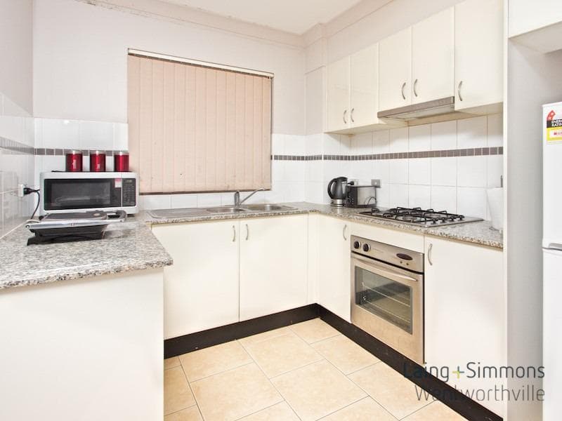 6/5 Stimson Street, Guildford, Guildford - Thumbnail 2