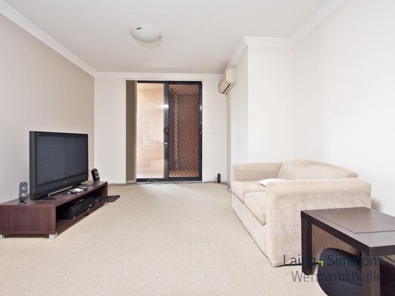 4/2-6 Kendall Street, Harris Park, Harris Park - Thumbnail 2
