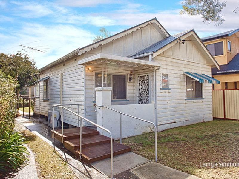 2/11-11A																										Ellis Street
														
								Merrylands, NSW 2160, Granville - Image 1