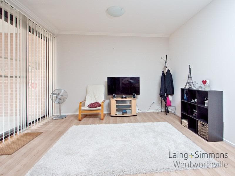 12/24-28 Reid Ave, Westmead, Westmead - Thumbnail 2