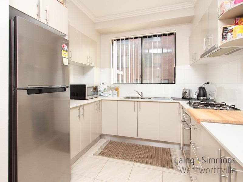 12/24-28 Reid Ave, Westmead, Westmead - Thumbnail 3